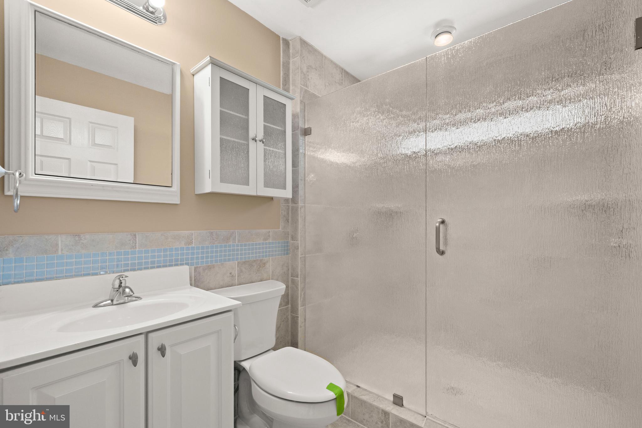 BAYCREST - Residential