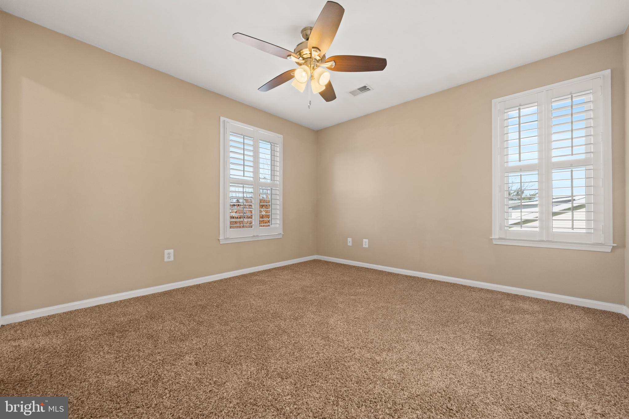 BAYCREST - Residential