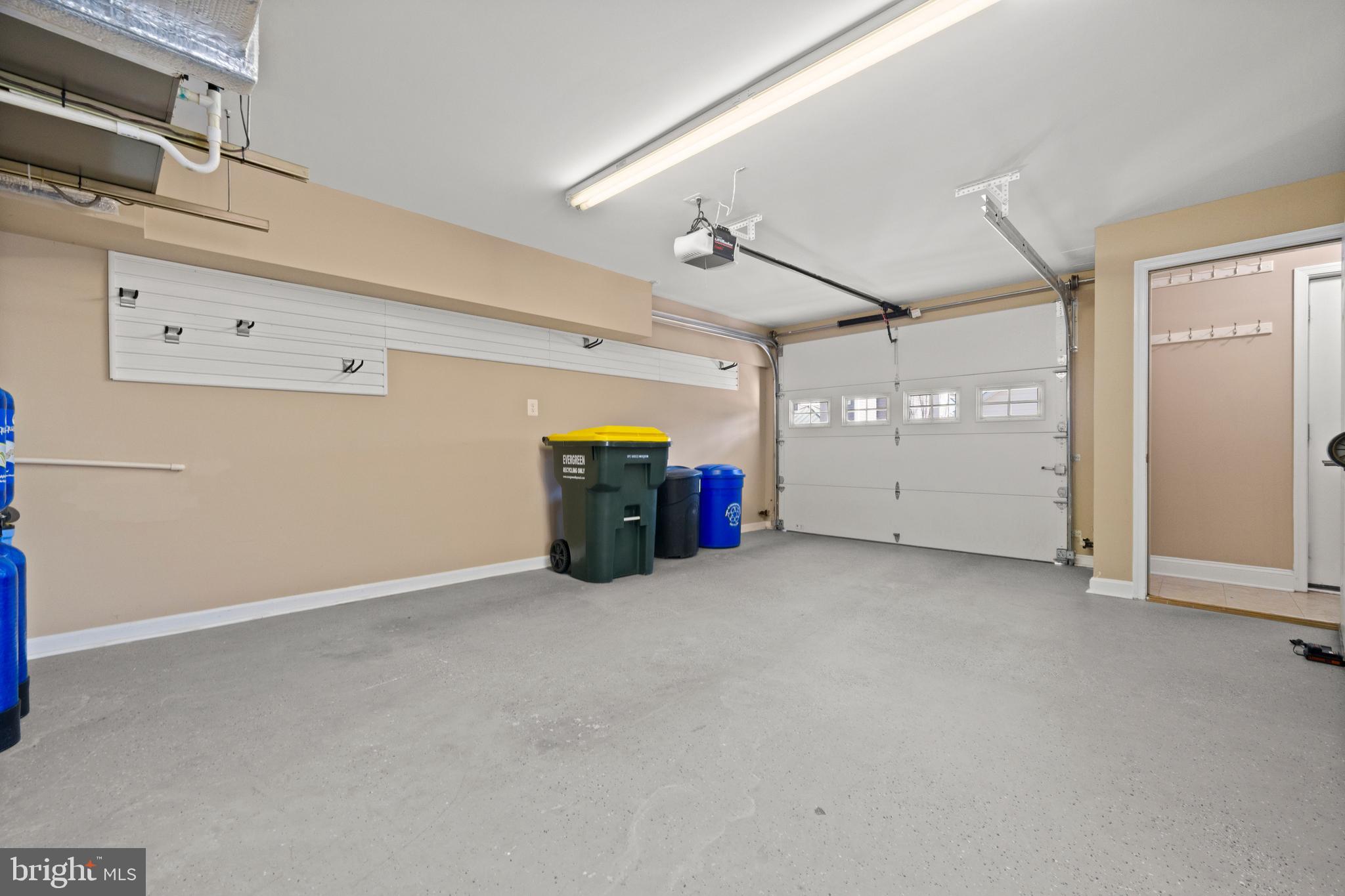 BAYCREST - Residential