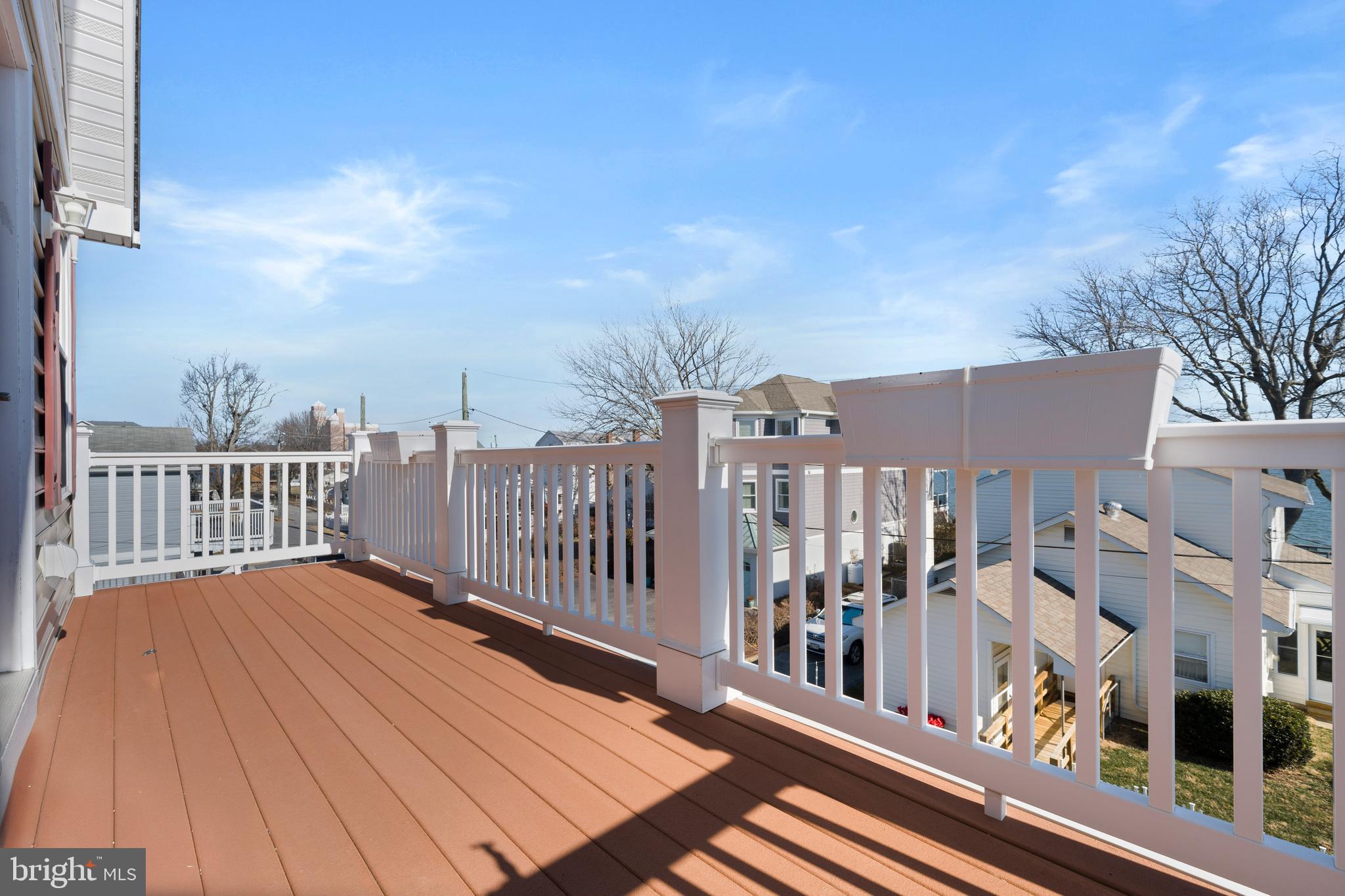 BAYCREST - Residential