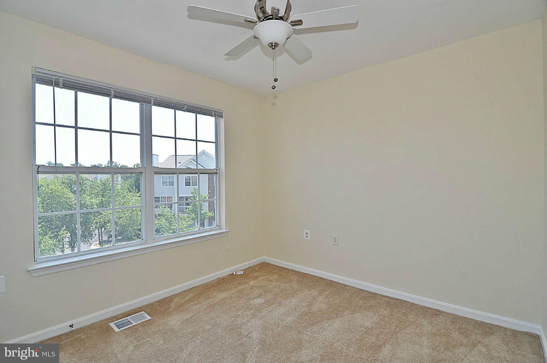 FOX MILL STATION - Residential Lease