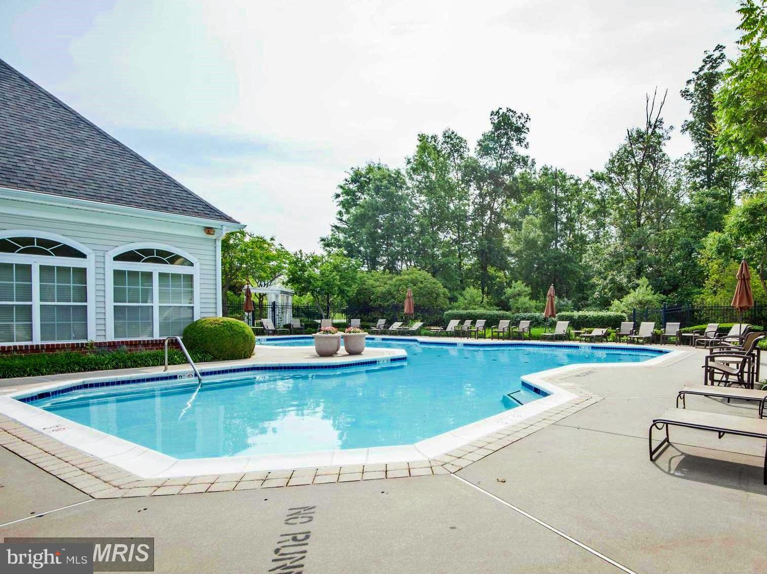 FOX MILL STATION - Residential Lease