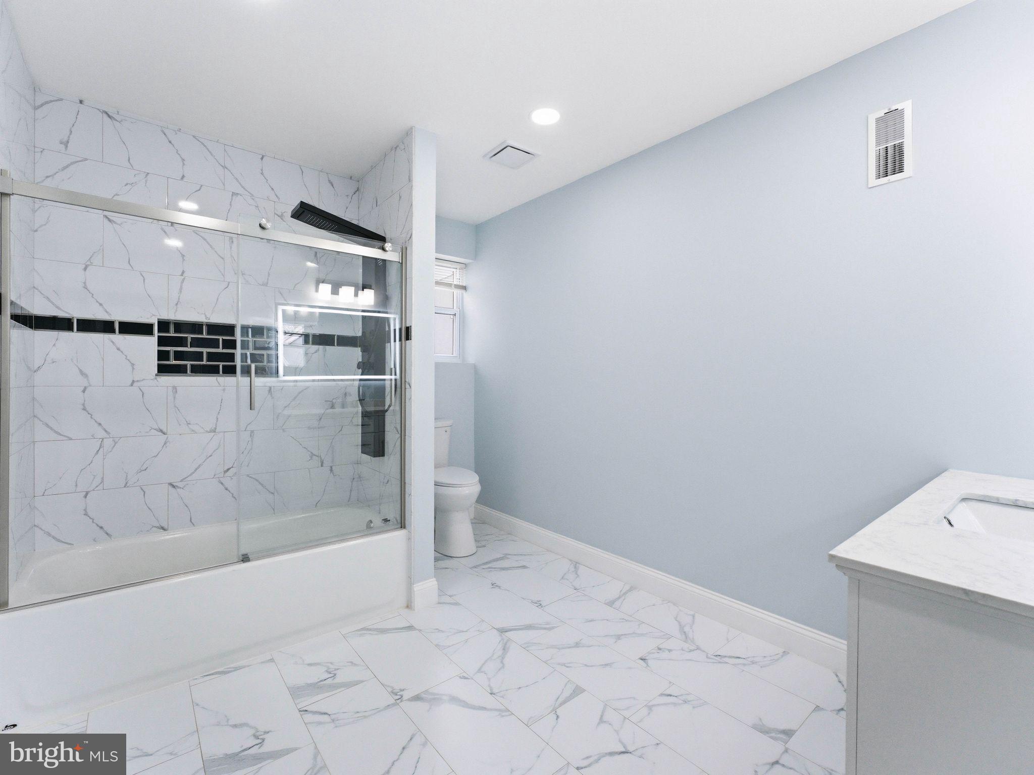 SOUTH STREET - Residential