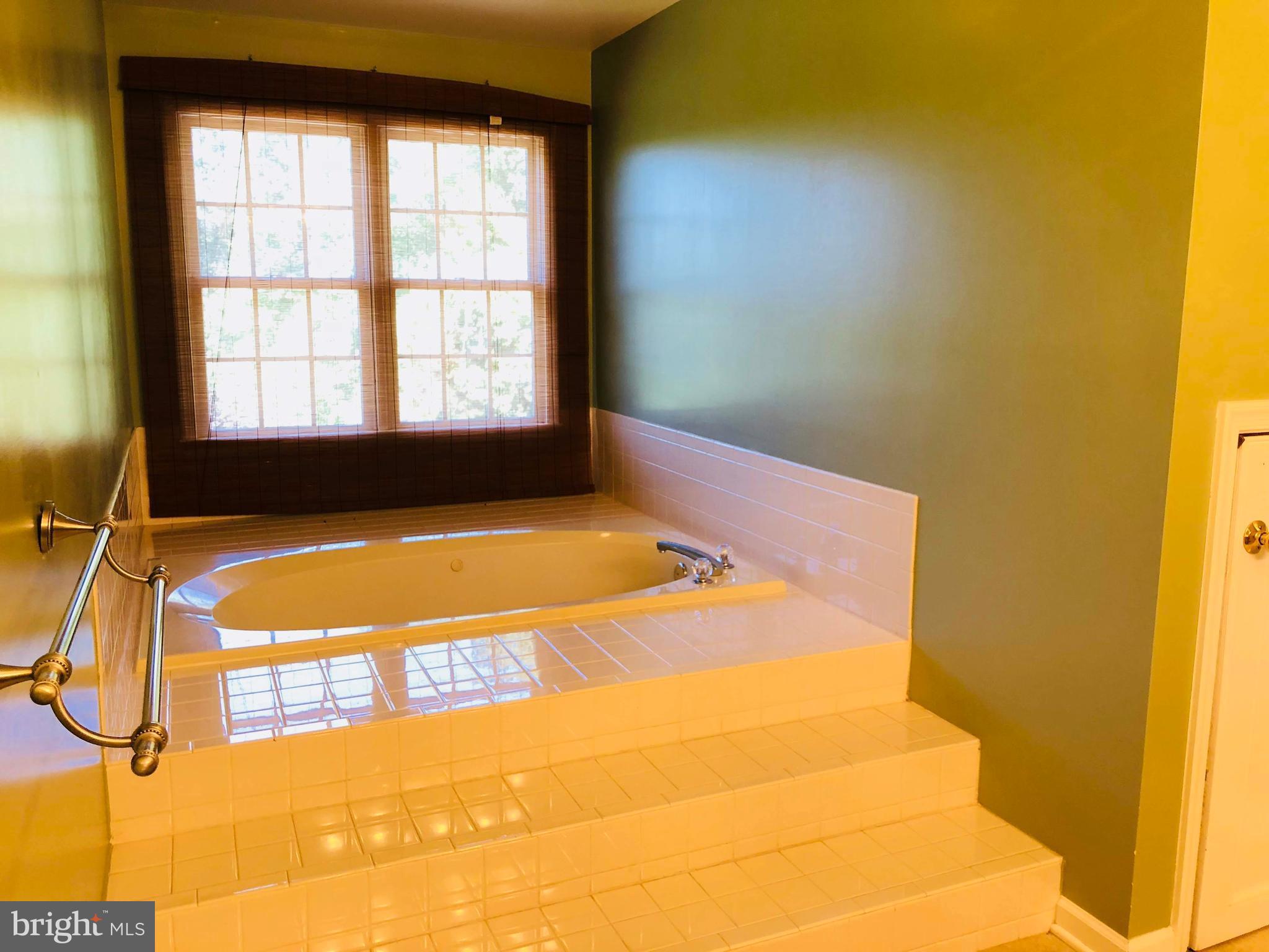 WILLOWMERE - Residential Lease