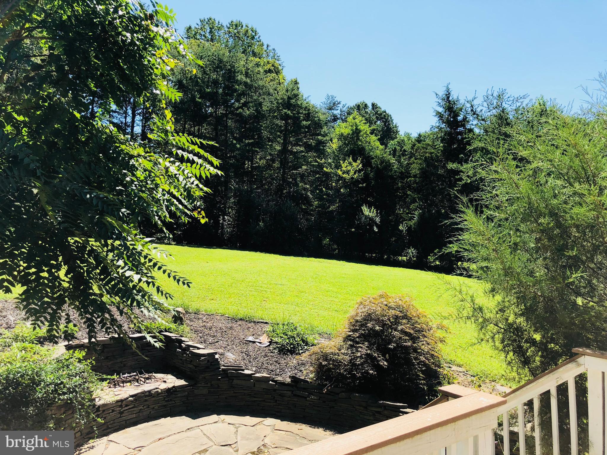 WILLOWMERE - Residential Lease