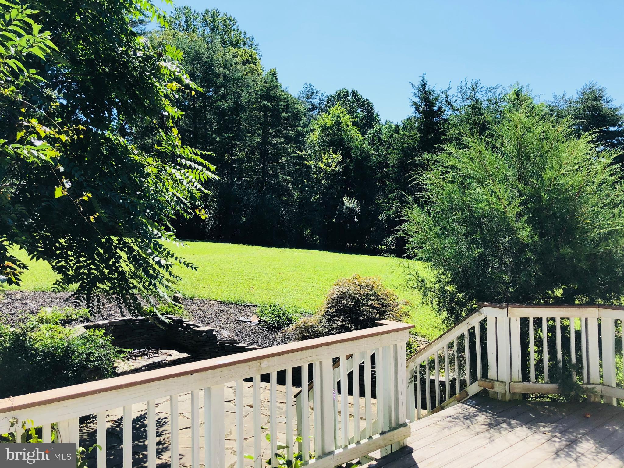 WILLOWMERE - Residential Lease