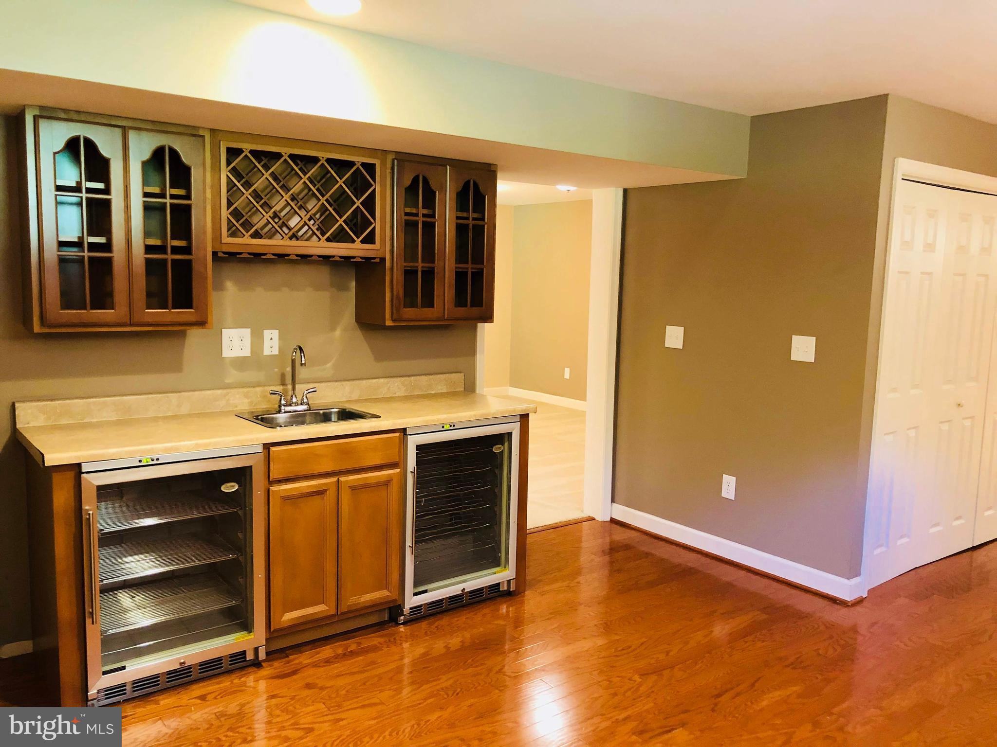 WILLOWMERE - Residential Lease