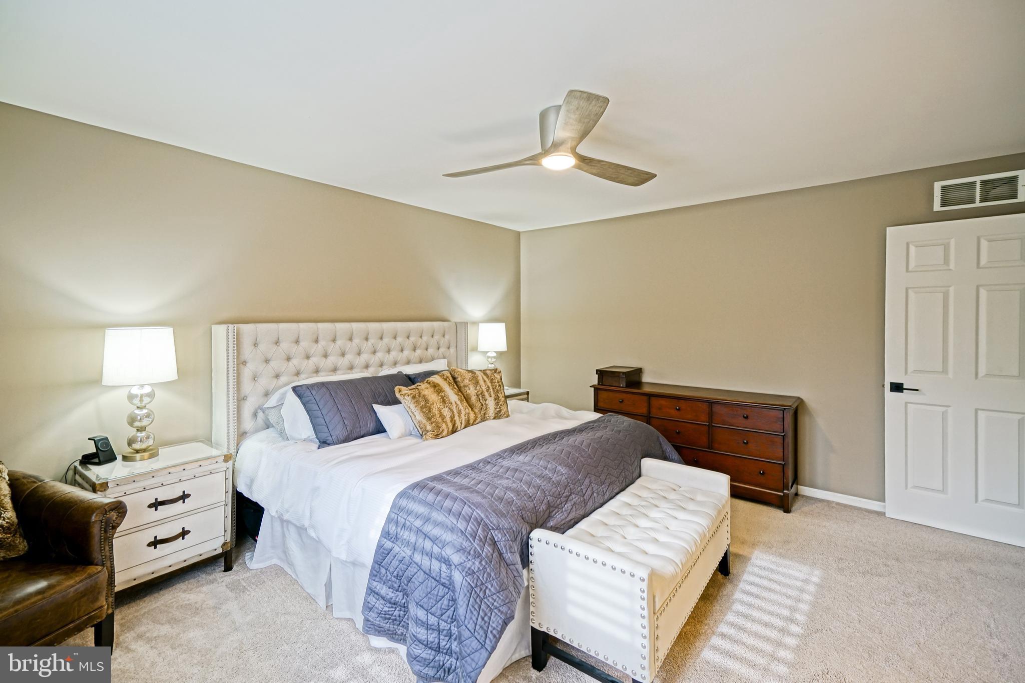 PILOTTOWN VILLAGE - Residential