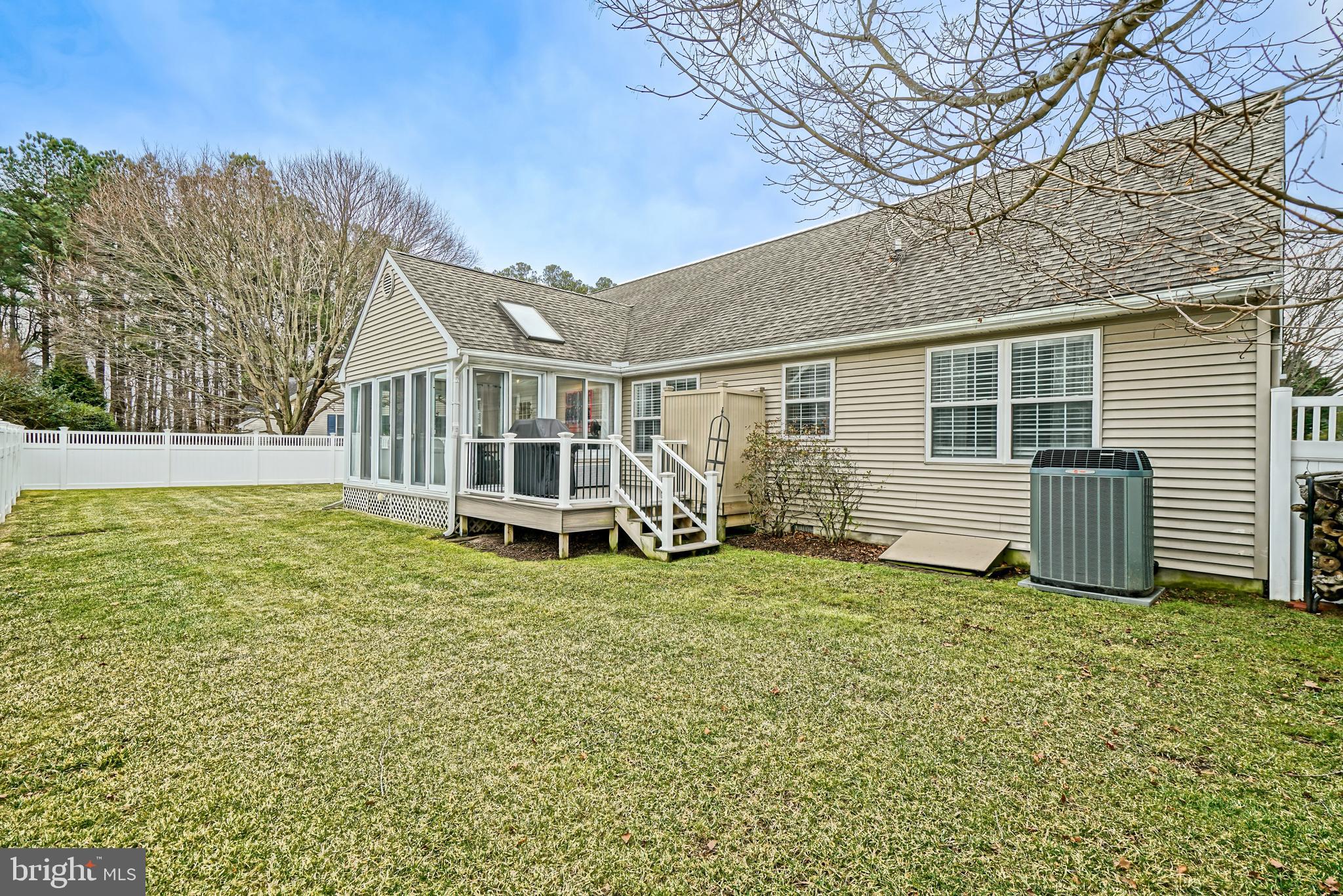 PILOTTOWN VILLAGE - Residential