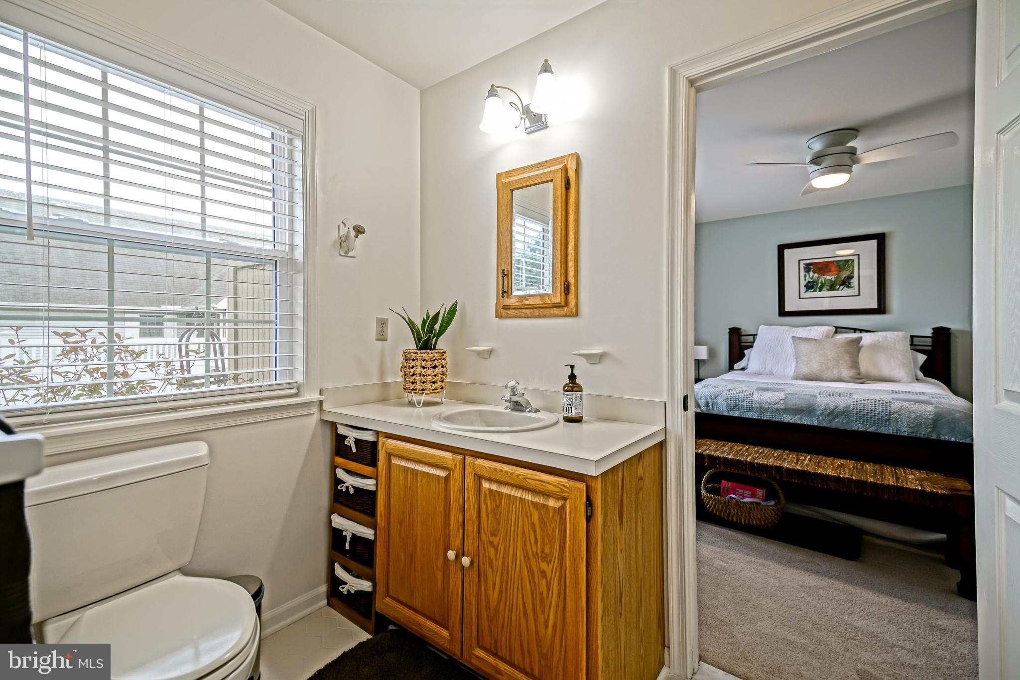 PILOTTOWN VILLAGE - Residential