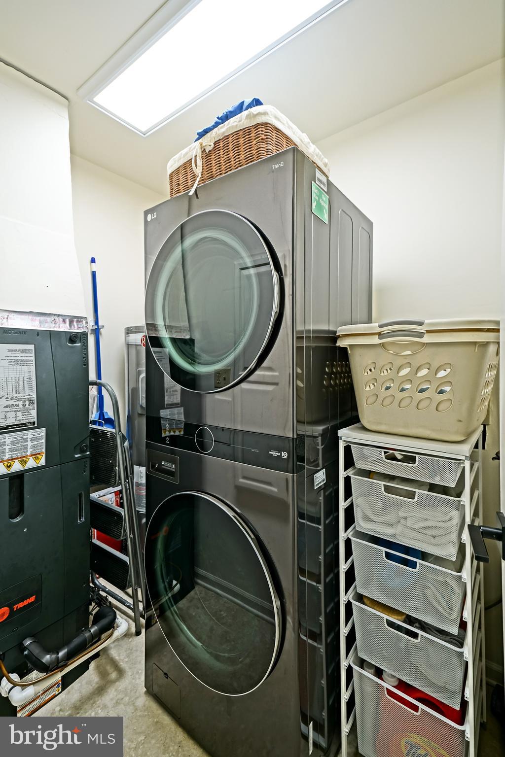 PILOTTOWN VILLAGE - Residential