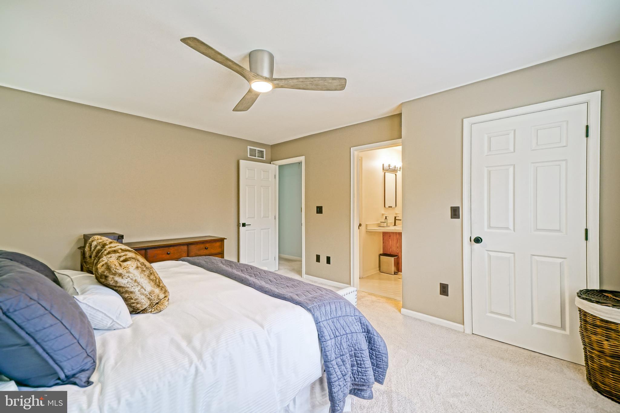 PILOTTOWN VILLAGE - Residential