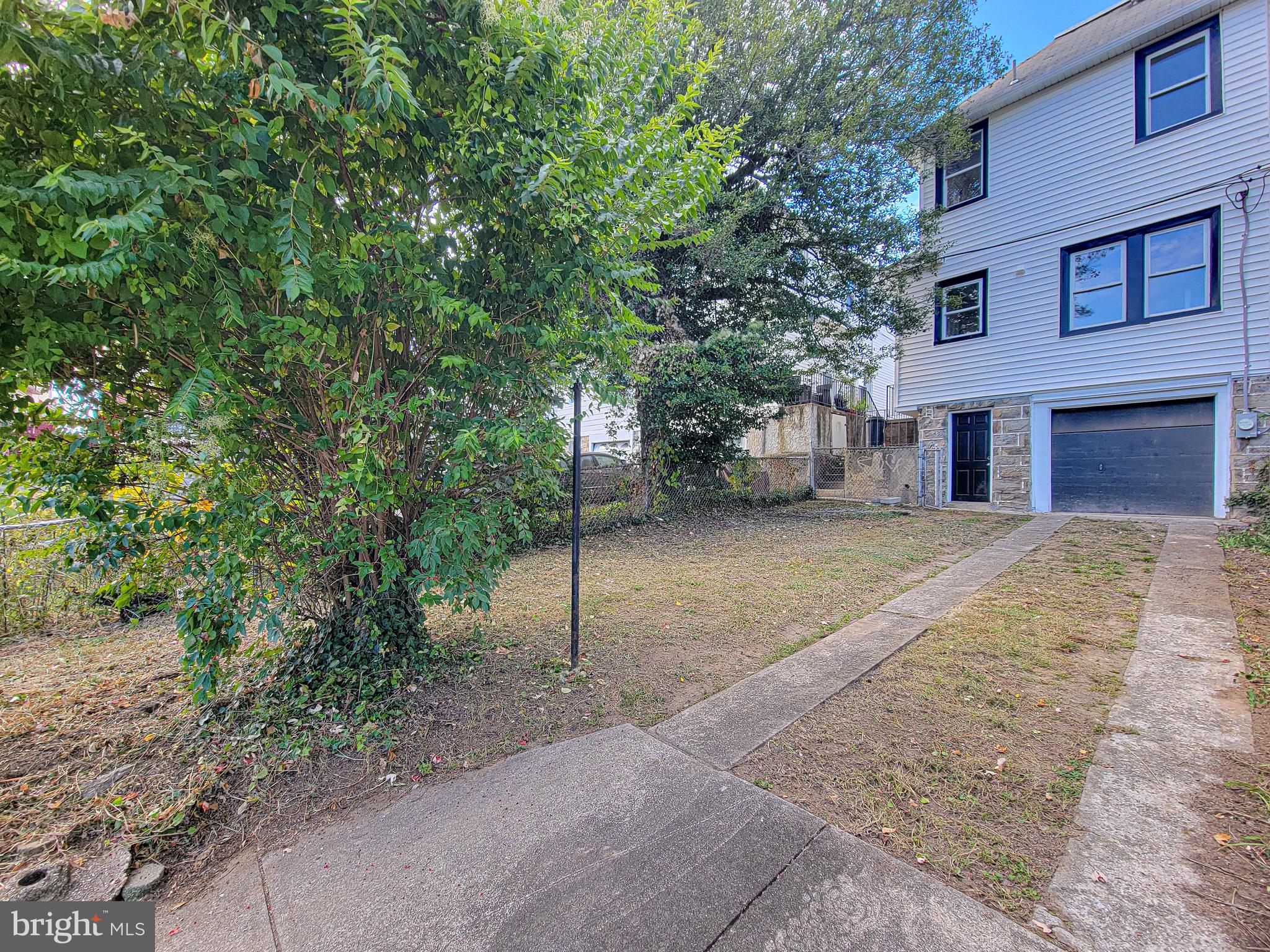 YEADON - Residential