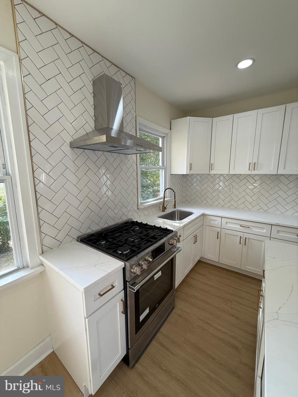 YEADON - Residential