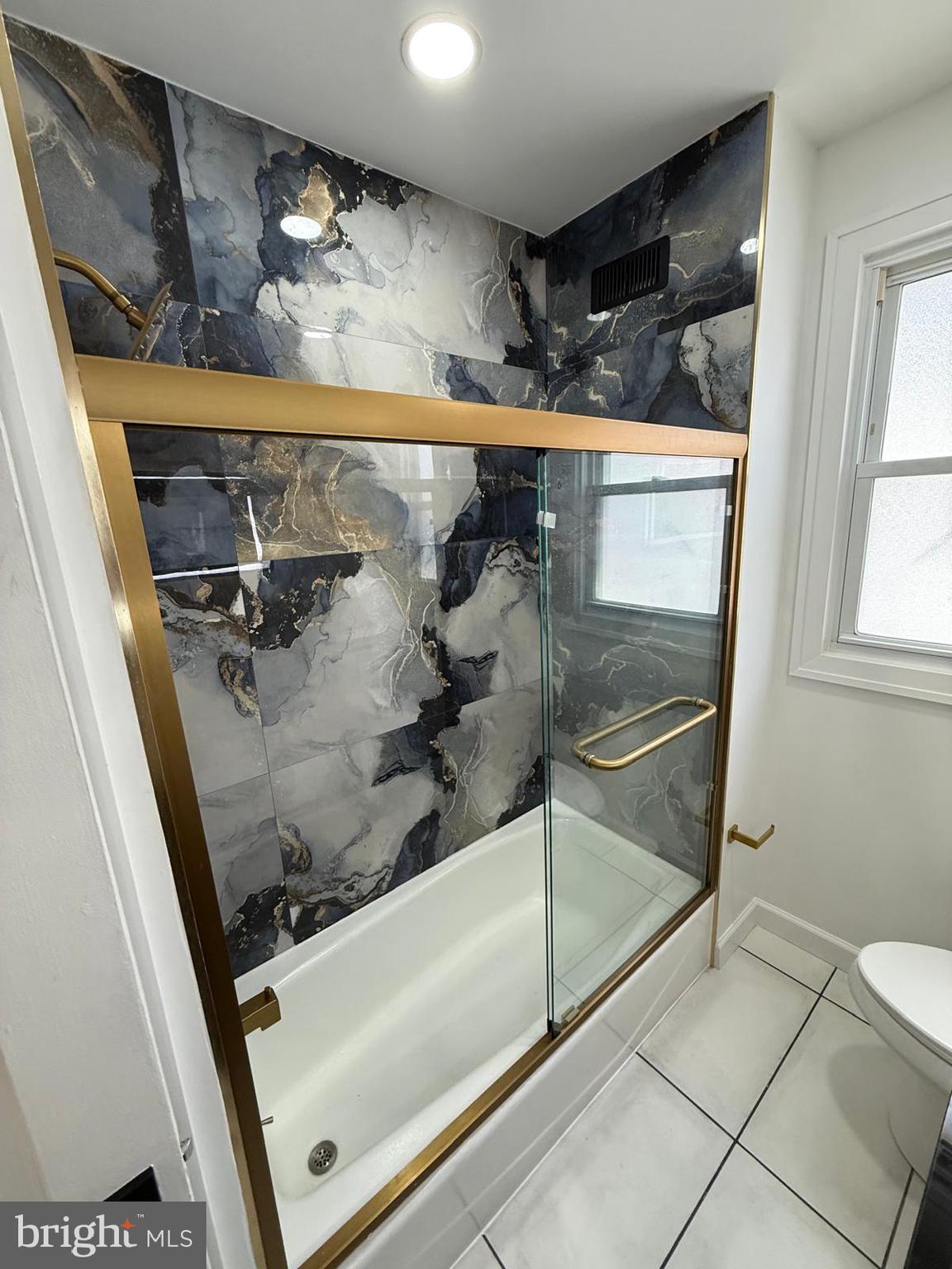 YEADON - Residential