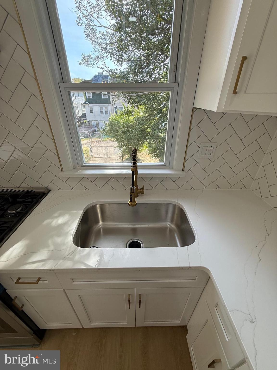 YEADON - Residential