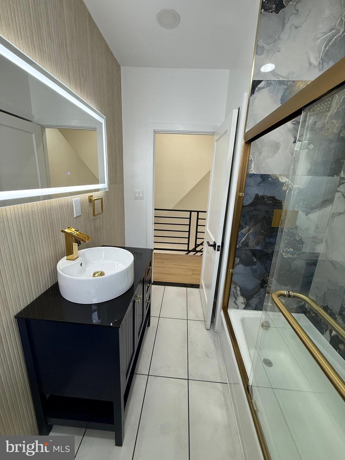 YEADON - Residential