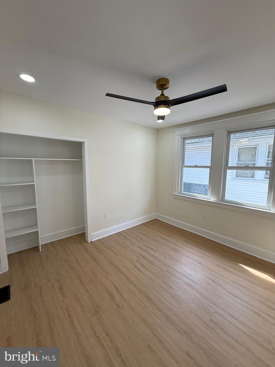 YEADON - Residential