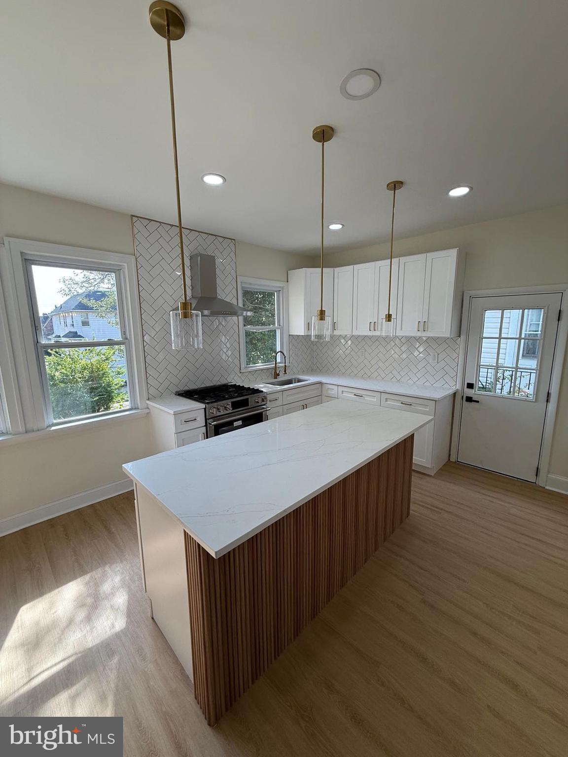 YEADON - Residential