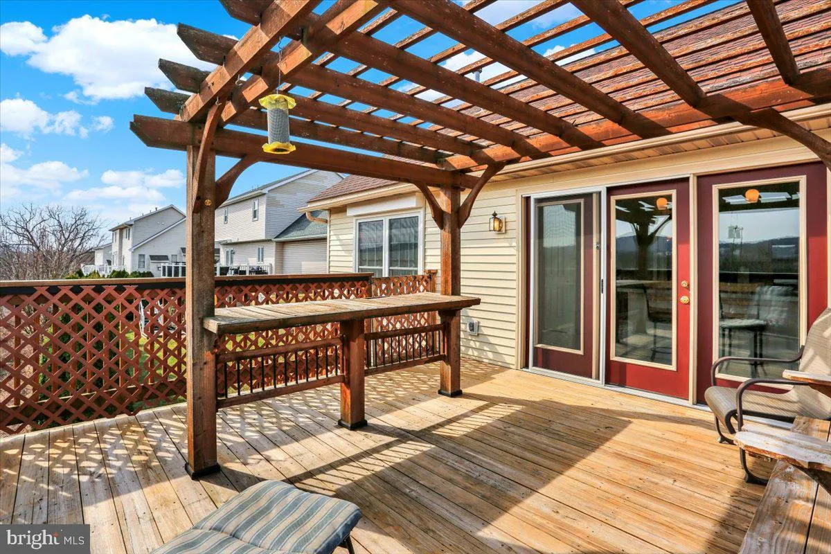 Reading, Pennsylvania 19605, United States, 3 Bedrooms Bedrooms, ,3 BathroomsBathrooms,Residential,Active,93309