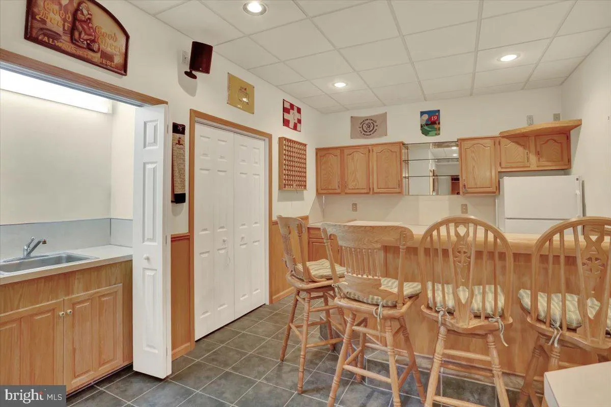 Reading, Pennsylvania 19605, United States, 3 Bedrooms Bedrooms, ,3 BathroomsBathrooms,Residential,Active,93309