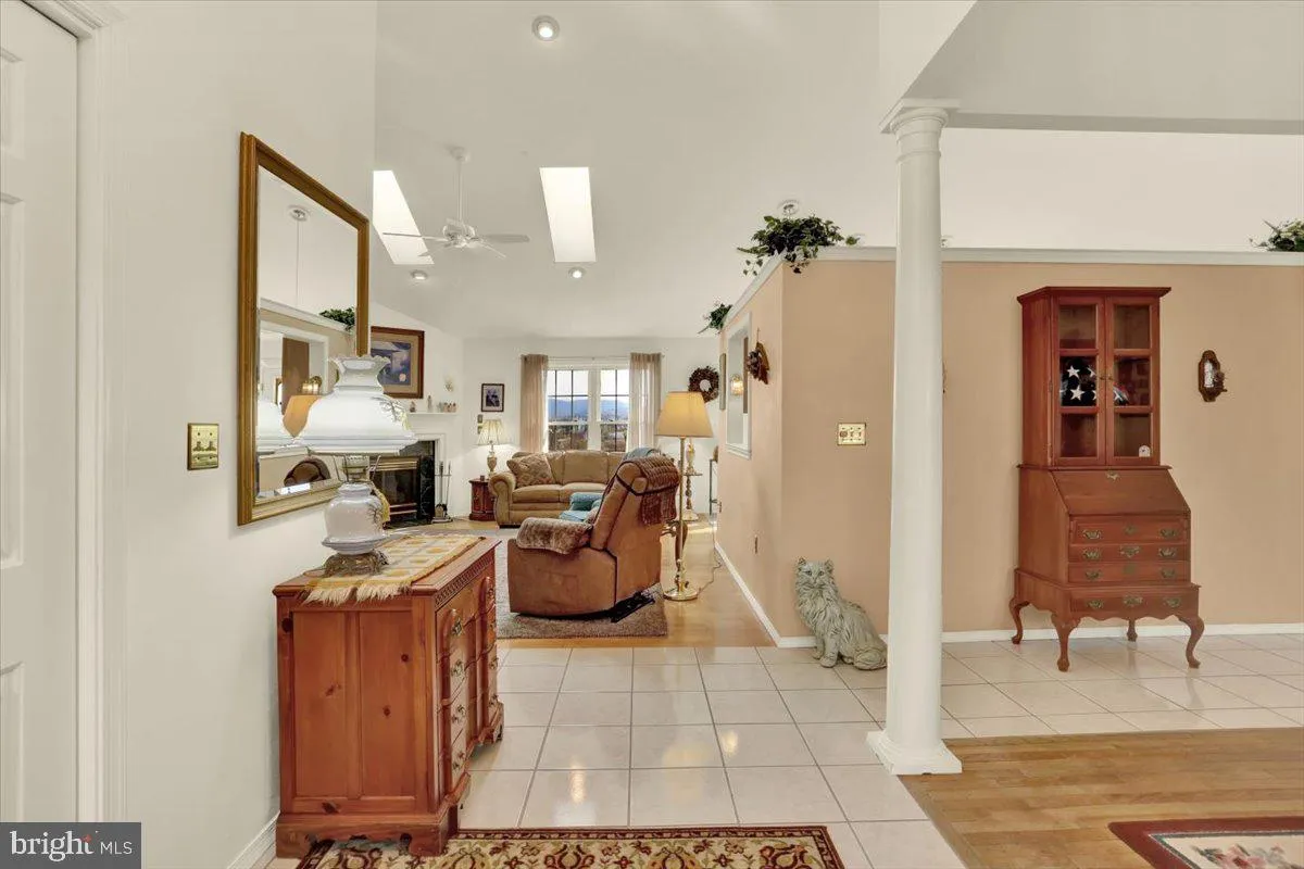 Reading, Pennsylvania 19605, United States, 3 Bedrooms Bedrooms, ,3 BathroomsBathrooms,Residential,Active,93309