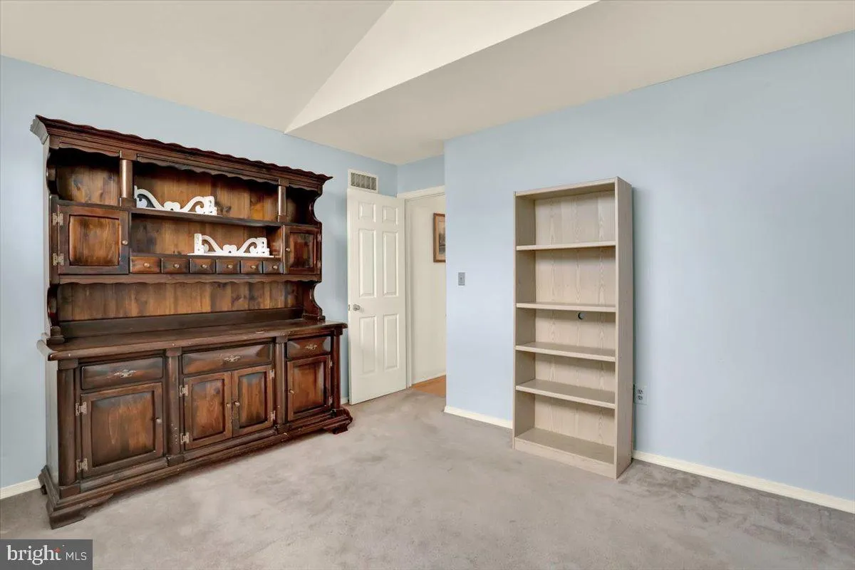 Reading, Pennsylvania 19605, United States, 3 Bedrooms Bedrooms, ,3 BathroomsBathrooms,Residential,Active,93309