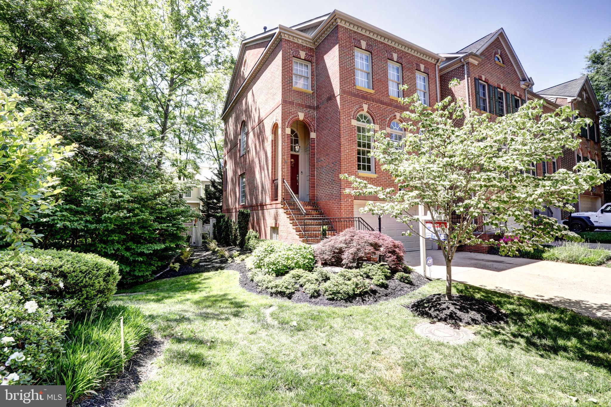 EDGELEA GARDENS - Residential