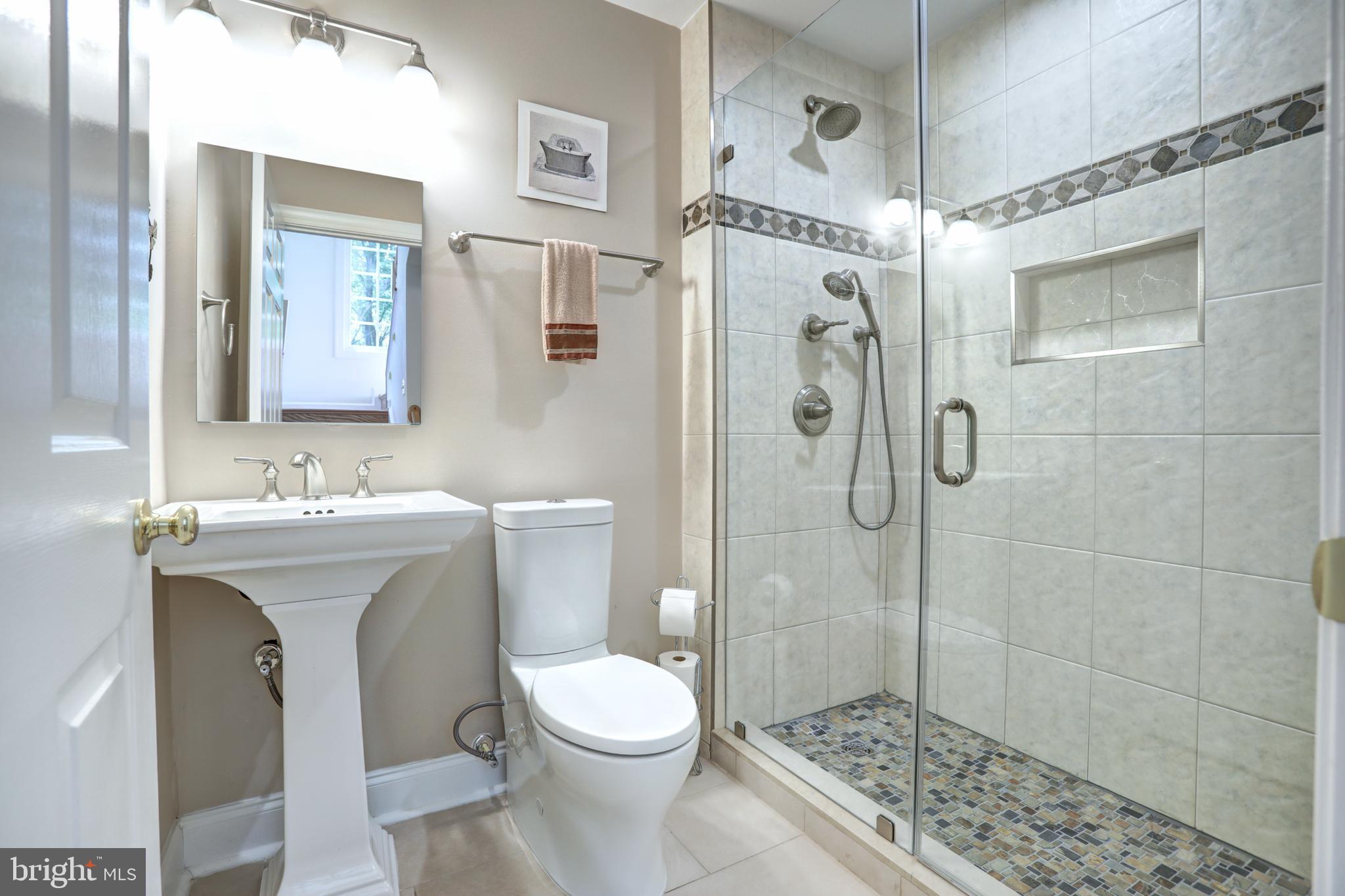 EDGELEA GARDENS - Residential