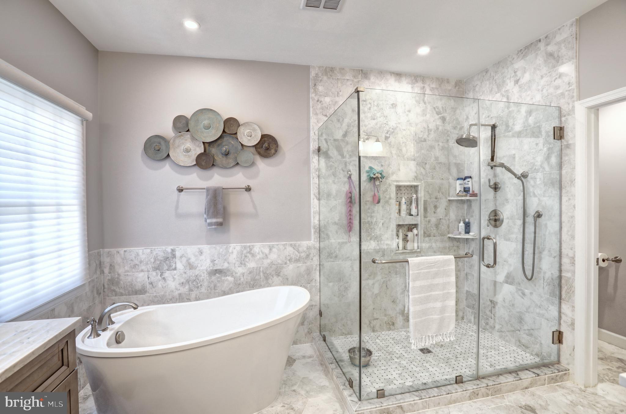 EDGELEA GARDENS - Residential