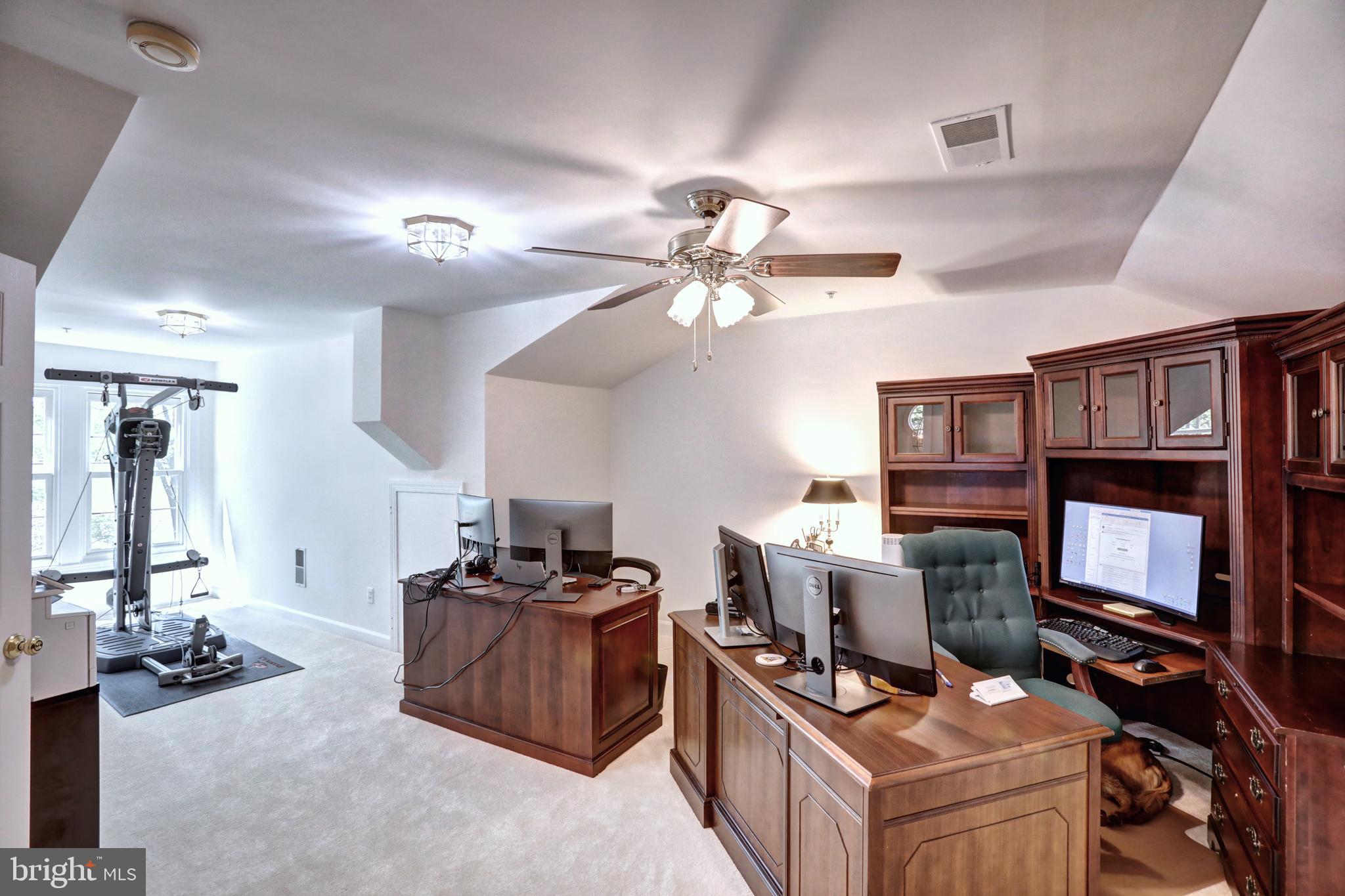 EDGELEA GARDENS - Residential