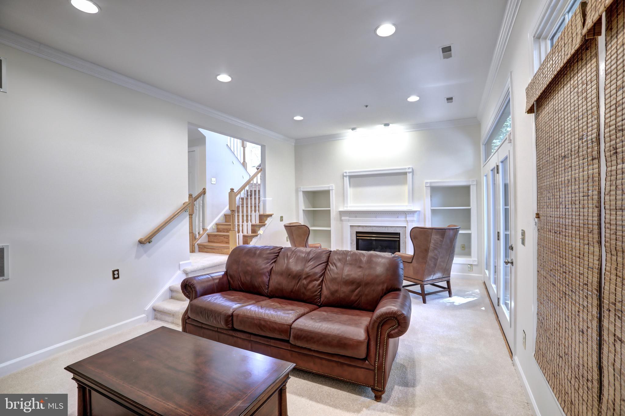 EDGELEA GARDENS - Residential