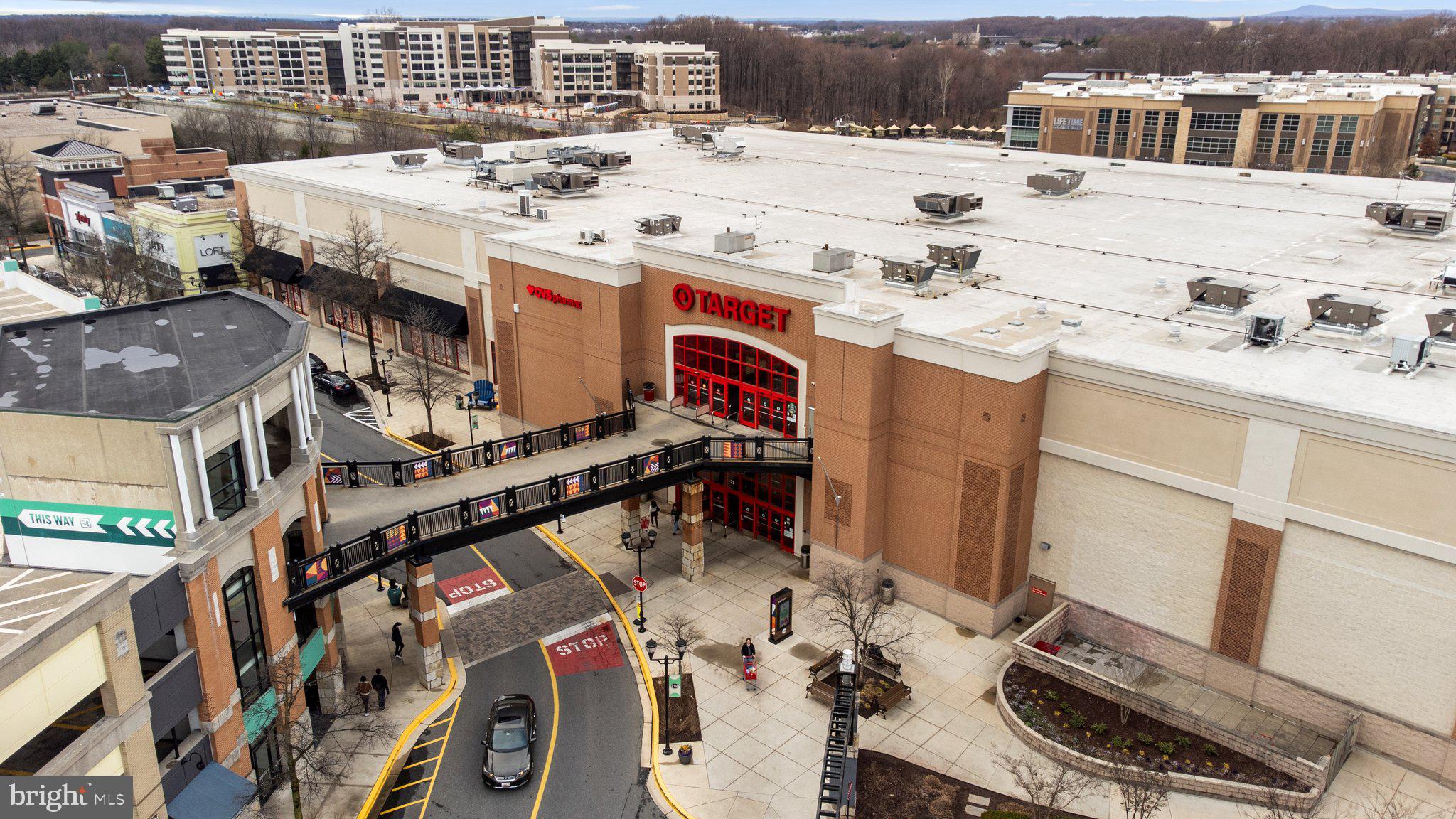 WASHINGTONIAN TOWER - Residential
