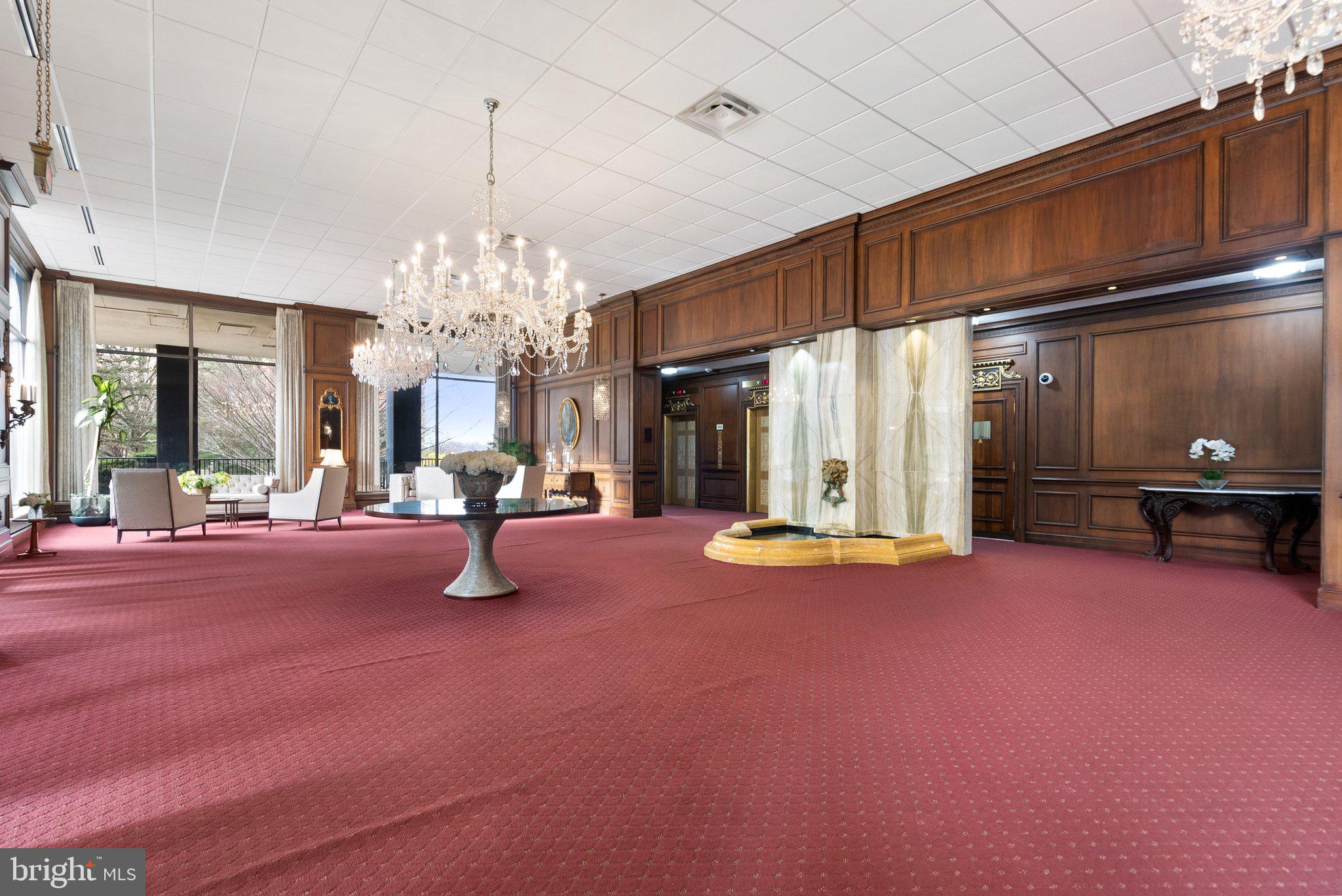 WASHINGTONIAN TOWER - Residential