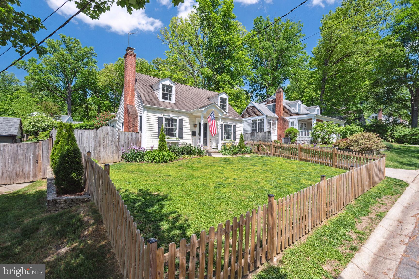 HOMEWOOD - Residential