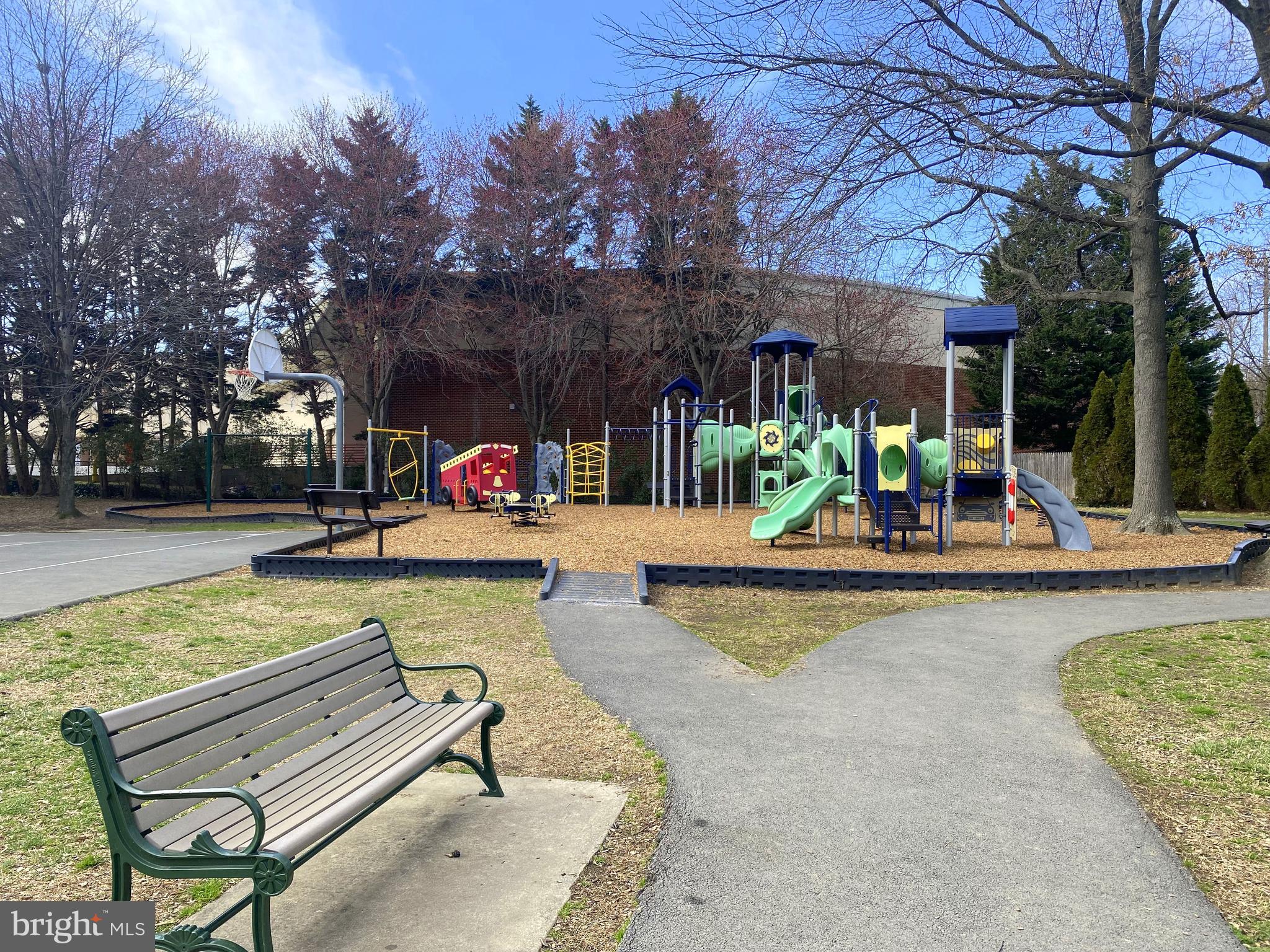 HOMEWOOD - Residential