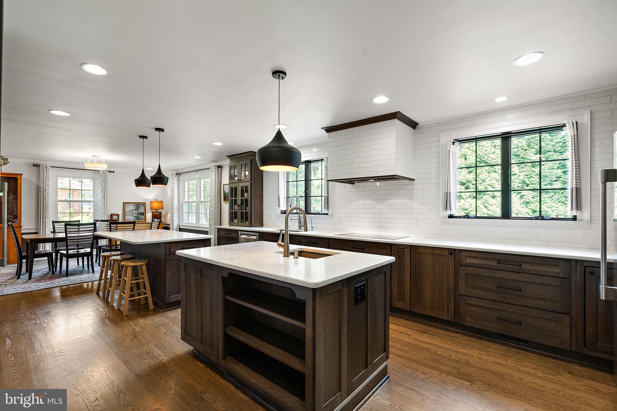 542 KERFOOT FARM ROAD