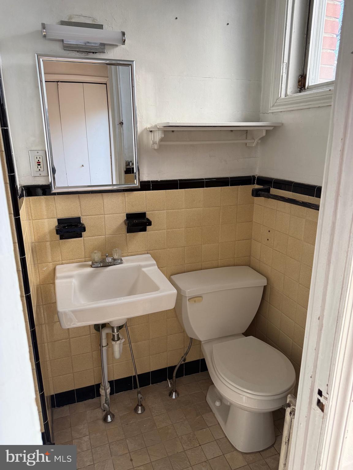 1720 SPRUCE STREET 5