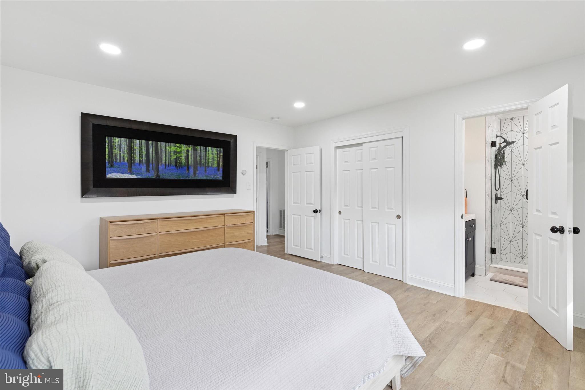 NORRITON WOODS - Residential