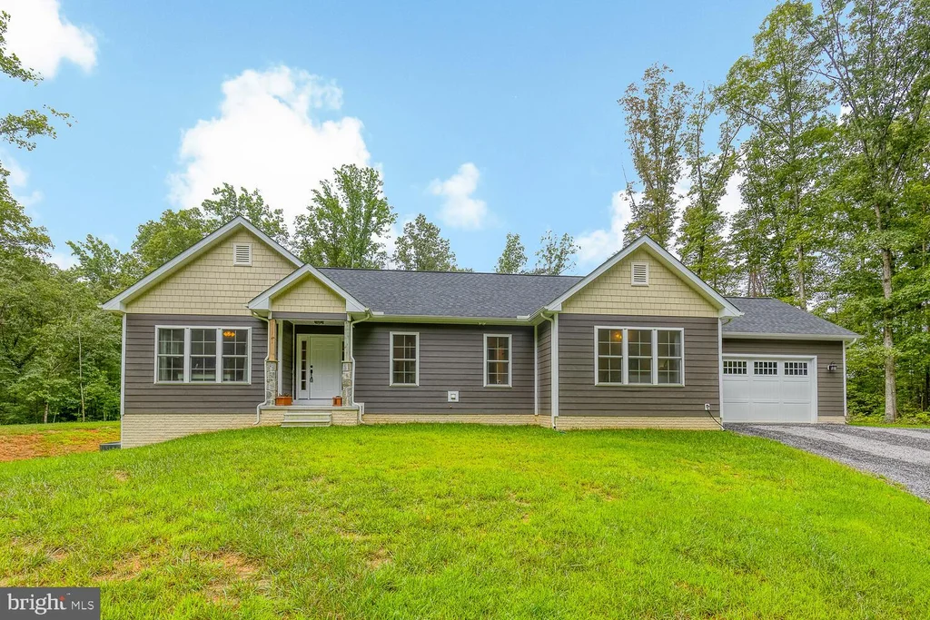 7404 Vermont Road, Rhoadesville, VA 22542