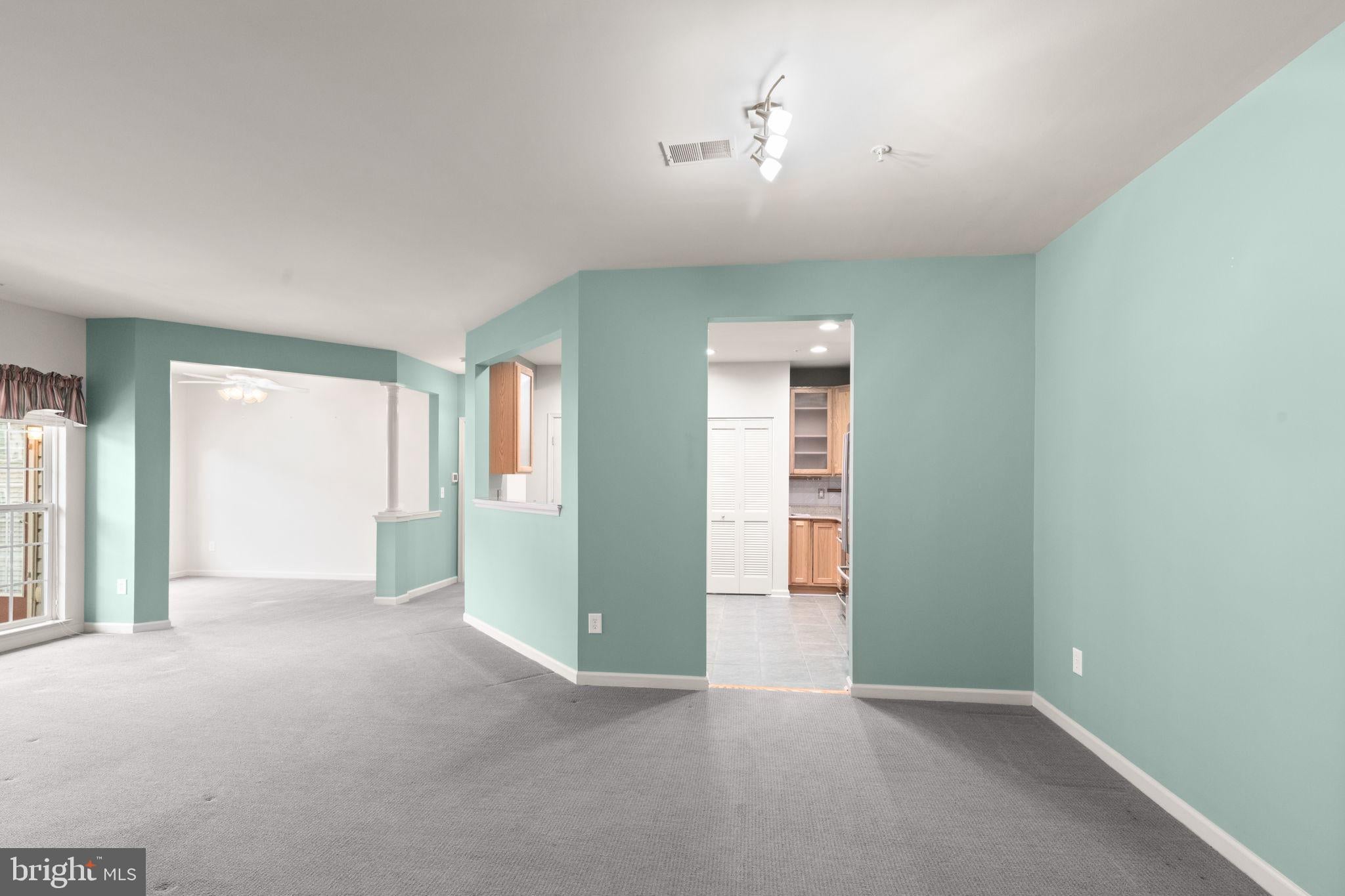 120 W BROADWAY E 2E