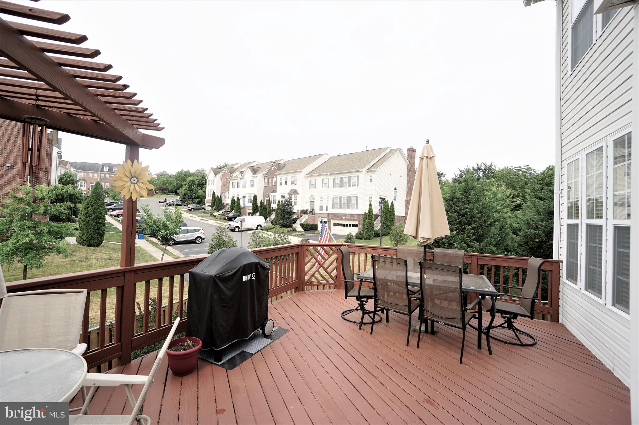 TAVISTOCK FARMS - Residential