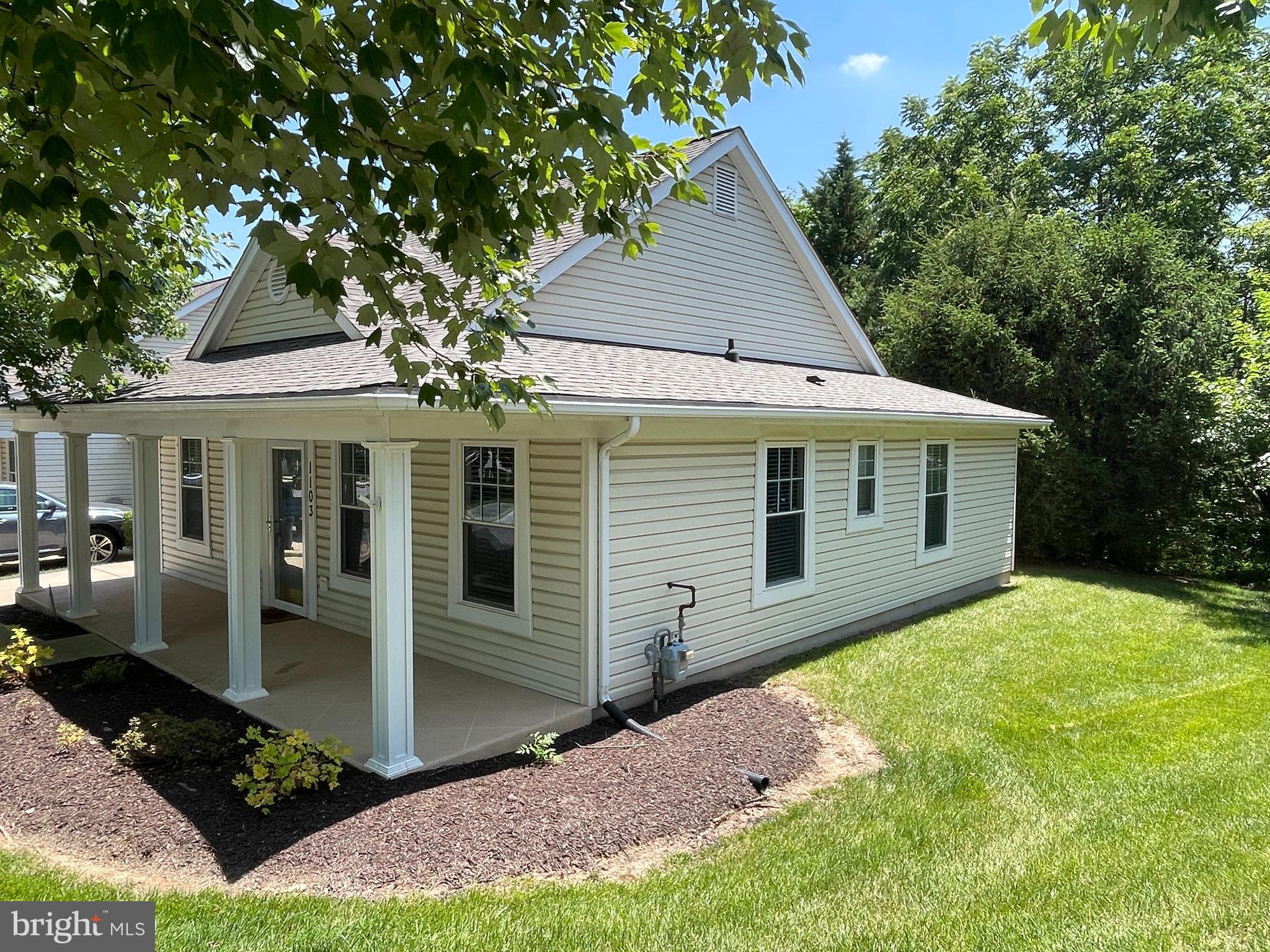 1103 JOUSTING WAY