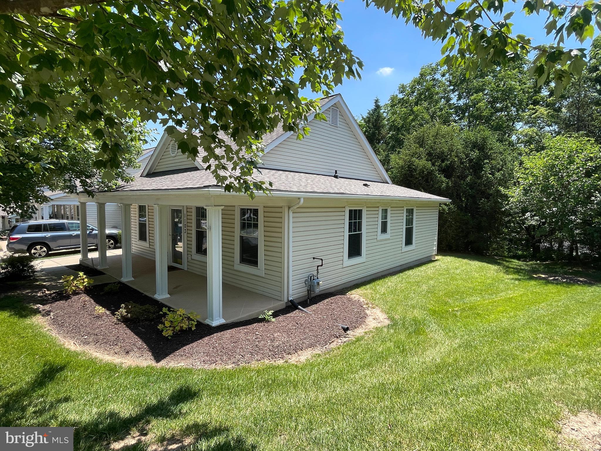1103 JOUSTING WAY
