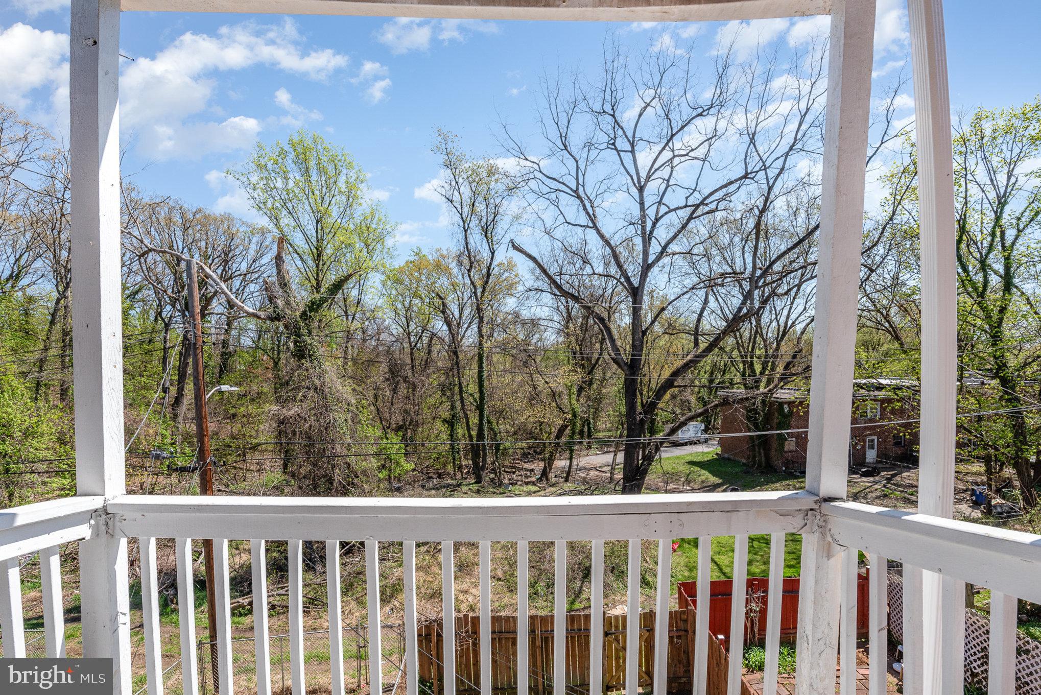 WEST FOREST PARK - Residential