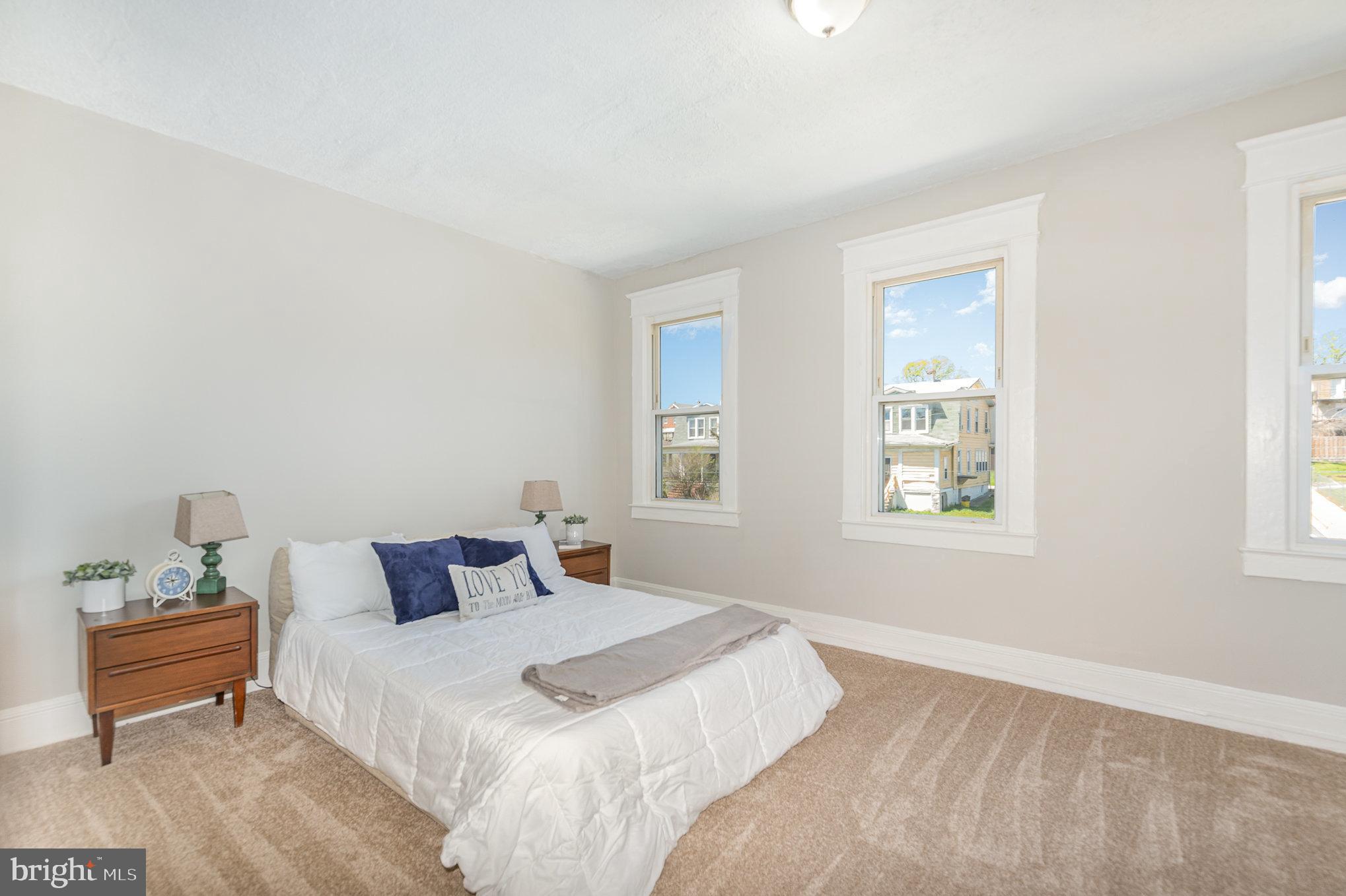 WEST FOREST PARK - Residential