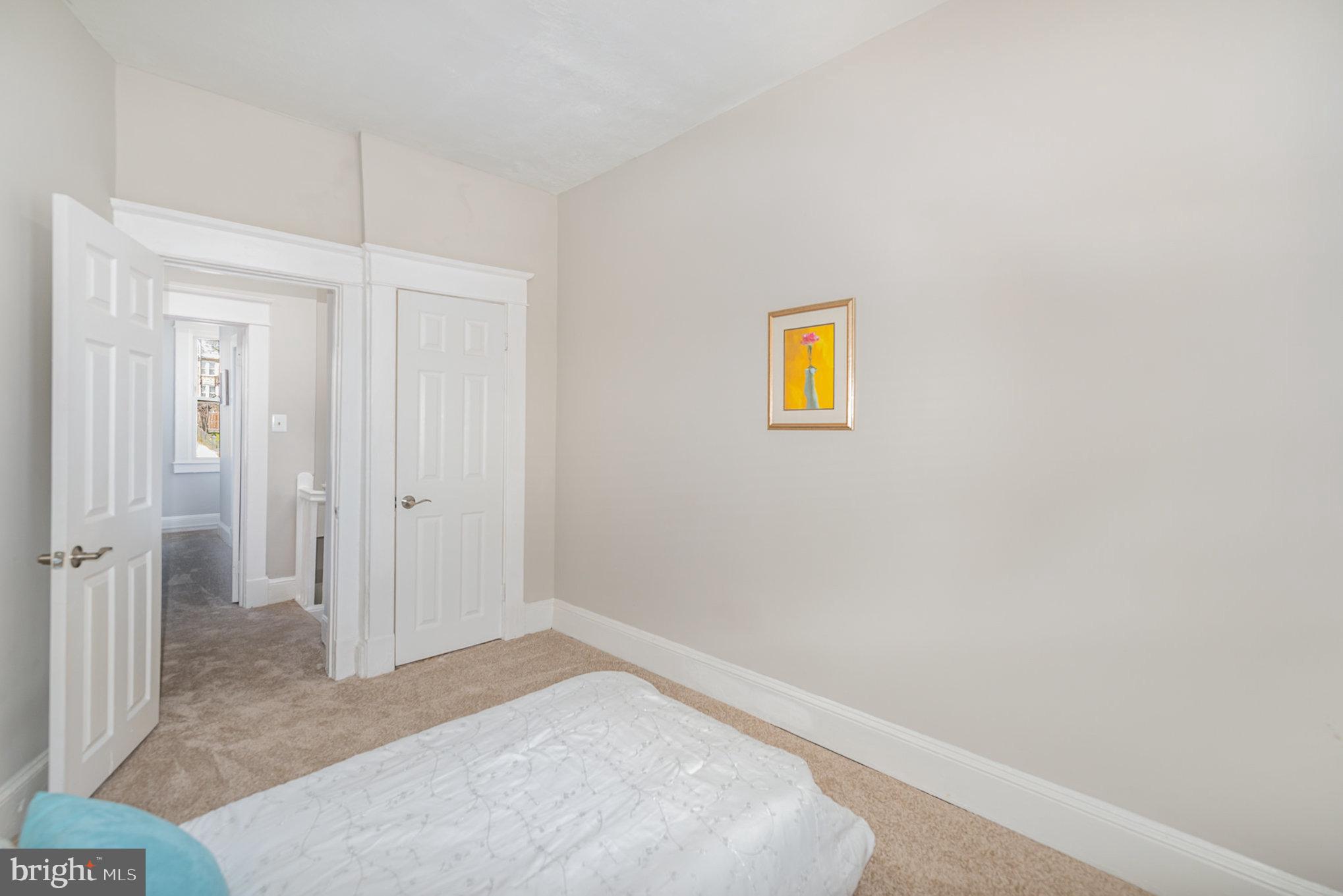 WEST FOREST PARK - Residential