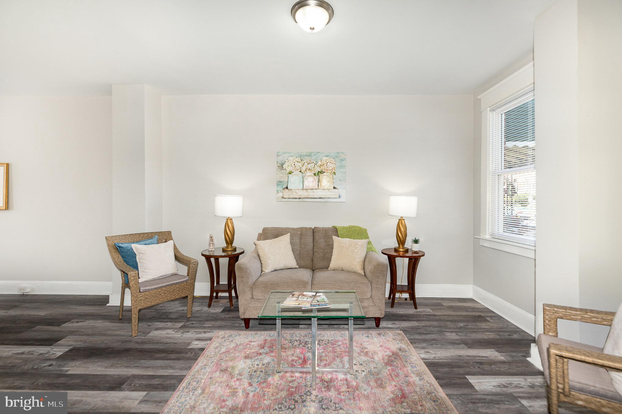 WEST FOREST PARK - Residential