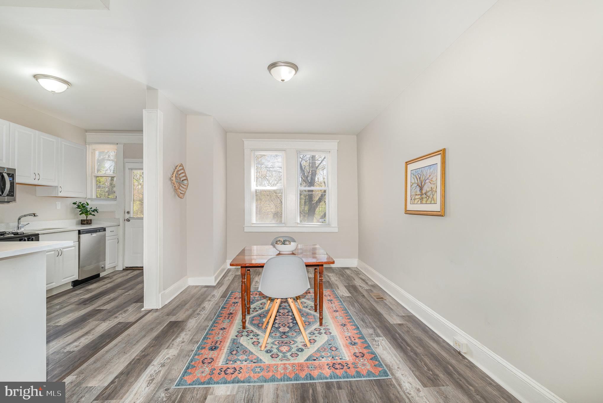 WEST FOREST PARK - Residential