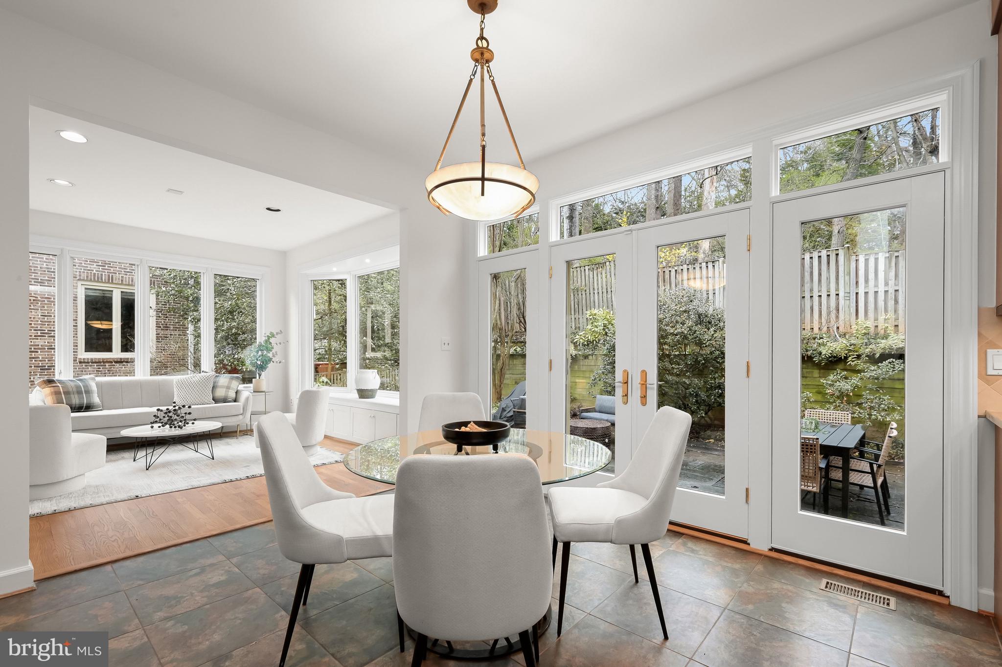 LOCUST RIDGE - Residential